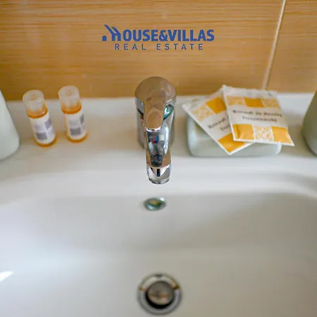 House&villas - Nel Cuore Apartment *